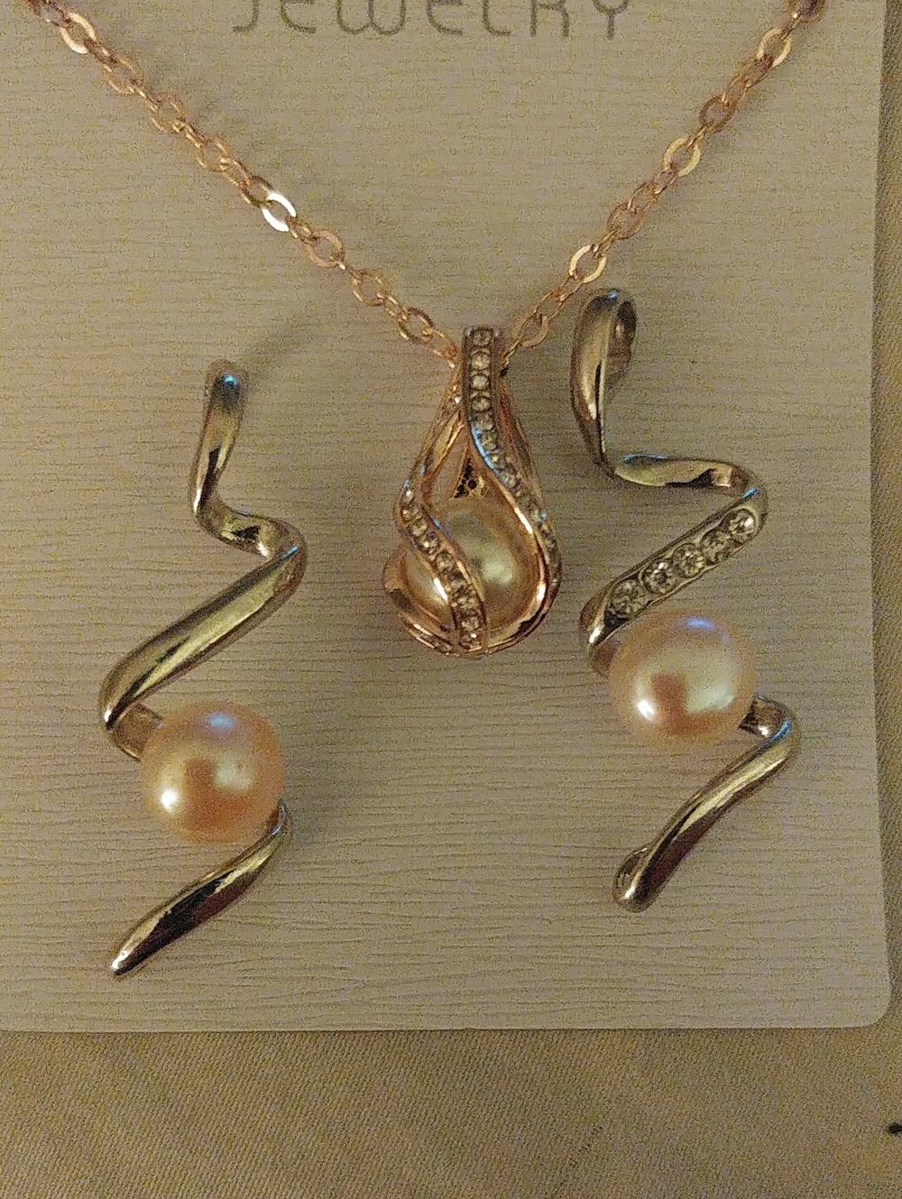3 Pearl Pendants